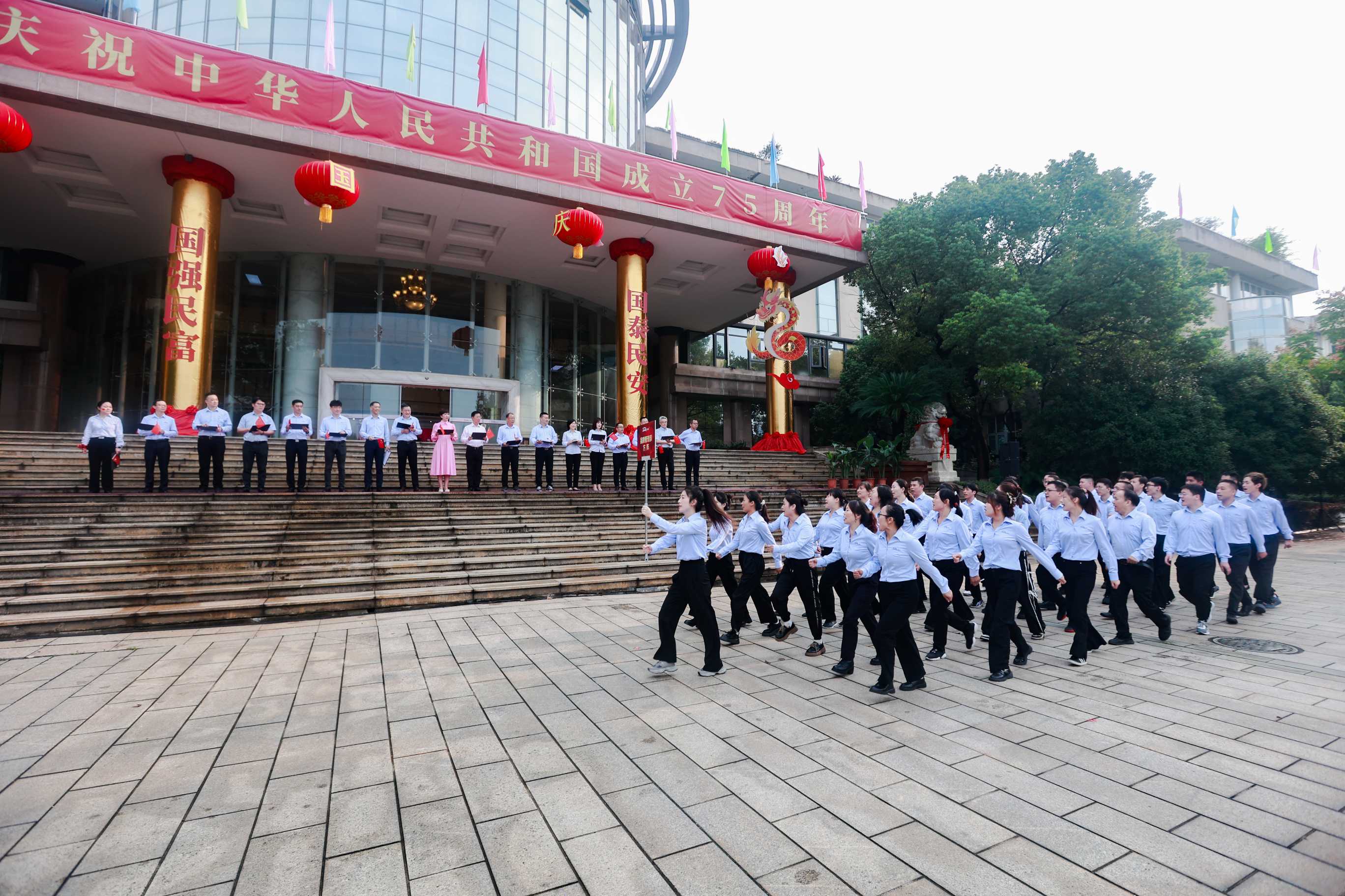 音王集團共慶華誕：七十五載輝煌交響，家國情懷共鑄時代華章