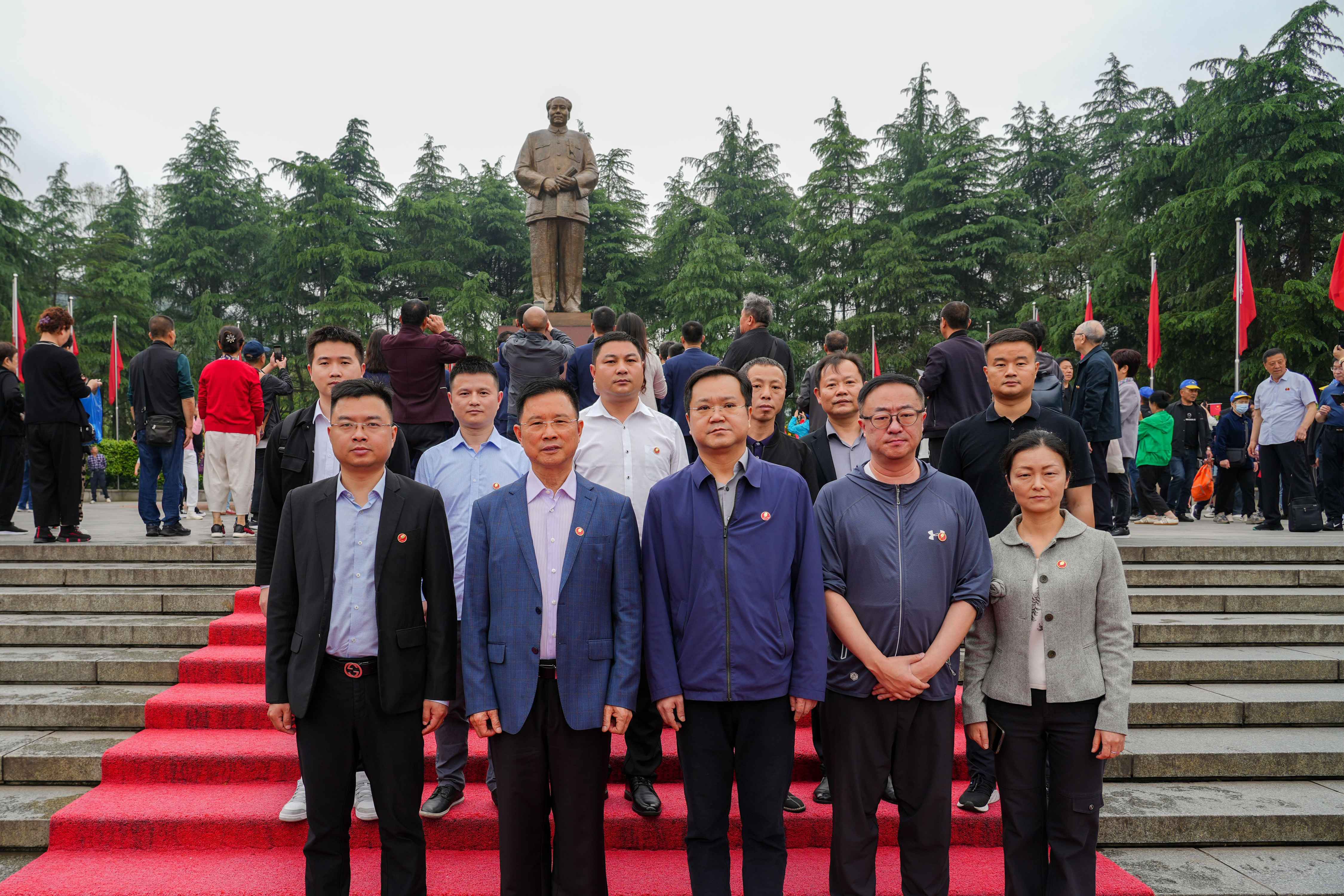 音王集團(tuán)董事長一行重訪毛主席故居 | 貢獻(xiàn)高科技音視頻技術(shù)為韶山教育事業(yè)信息化發(fā)展助力！